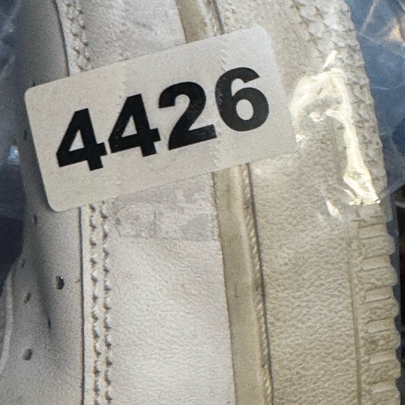 Size 10.5 - Nike Air Force 1 '07 Low Triple White Mens Shoes - Picture 7 of 7